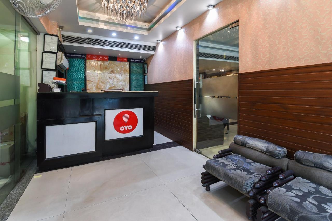 Oyo Flagship 18940 Hotel Swathi New Delhi Exterior photo